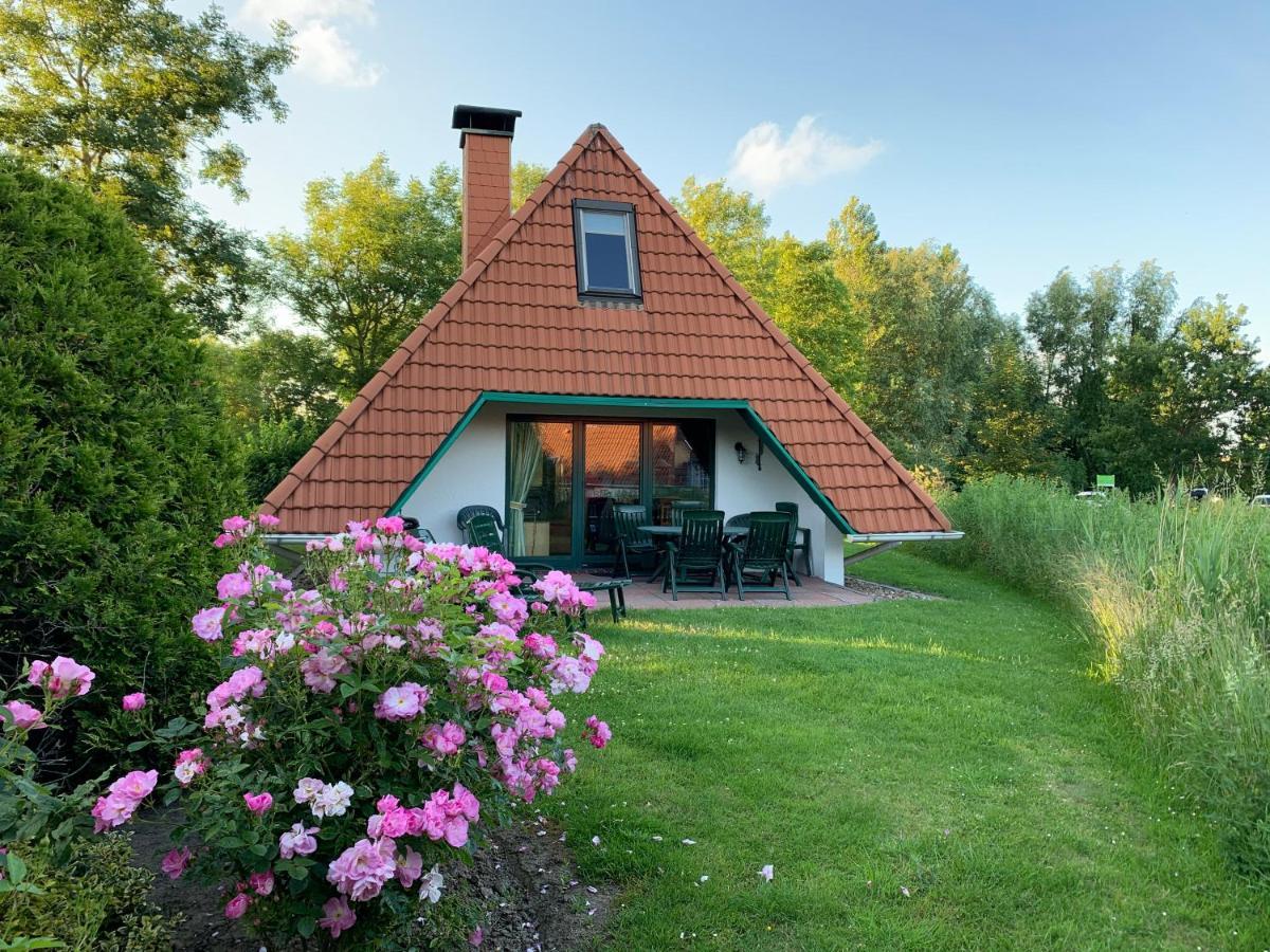 Ferienhaus Anna Dorum-Neufeld Exterior foto